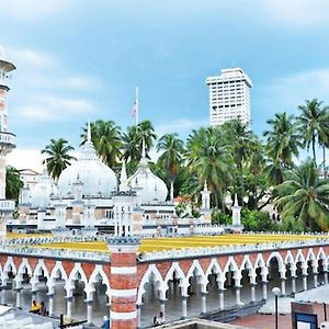 M Hotel - Medan Tuanku Near Mara